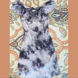 American Eagle tie dye soft&sexy romper.